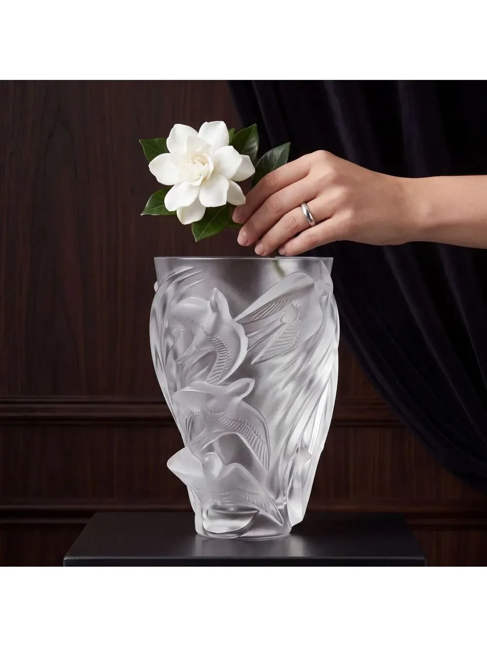 Vintage Large Lalique Martinets Large Frosted Crystal Swallows Vase France - 10